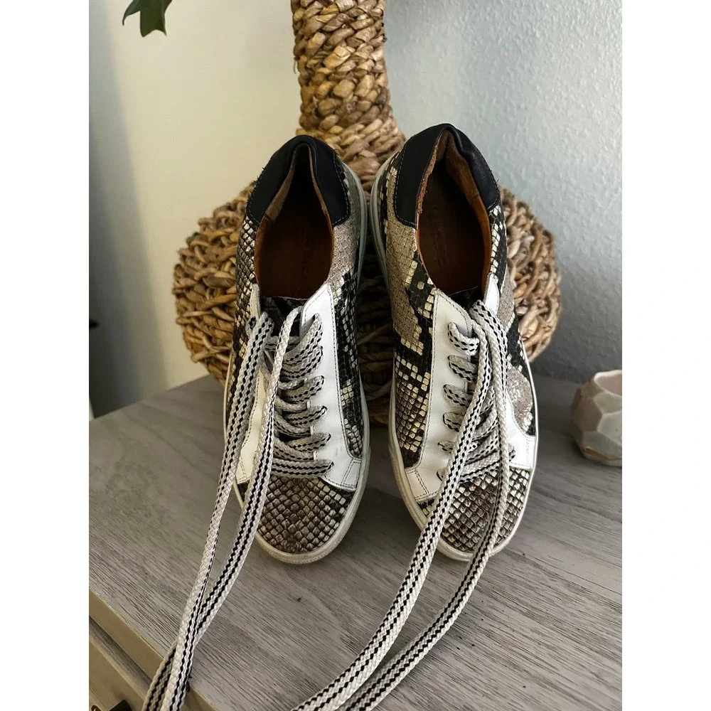 Veronica Beard‎ Snake Print Leather Lace Up Low Top Sneakers Women Size 7